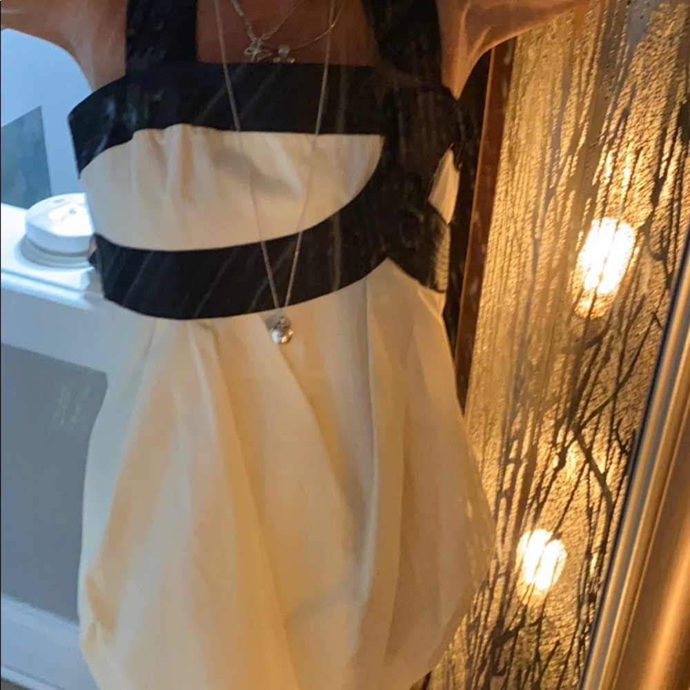 ROBERT RODRIGUEZ BLACK N WHIRE SIZE 4